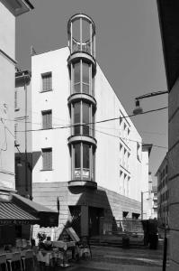 Edificio per abitazioni in via Fiori Chiari 9, Milano (MI) - fotografia di Suriano, Stefano (2016)