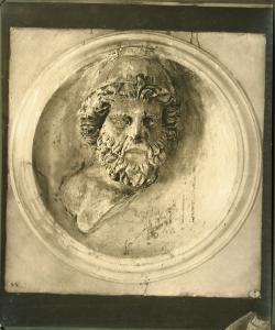 Aquileia - Museo Archeologico. Sala IV, medaglione con testa maschile, altorilievo (III sec.).