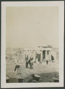 Atene - Acropoli - Propilei - Turisti