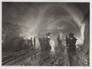 Ala - Centrale idroelettrica in caverna - Cantiere - Scavo della galleria