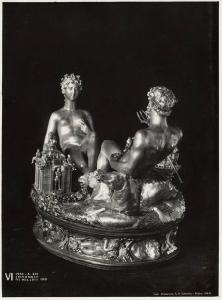 VI Triennale - Mostra dell'antica oreficeria italiana - Vetrina XXIV - Saliera di Benvenuto Cellini