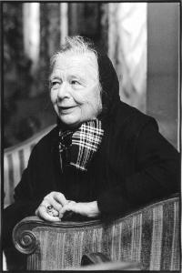 Venezia - Albergo, atrio - Ritratto femminile - Marguerite Yourcenar, scrittrice francese