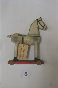 Cavallino in legno dipinto