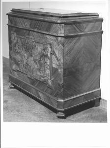 Credenza