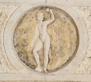 FIGURA FEMMINILE NUDA