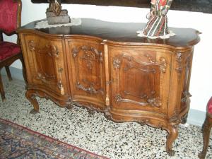 Credenza