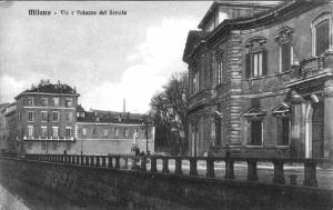 Milano. Naviglio. Via e palazzo del Senato