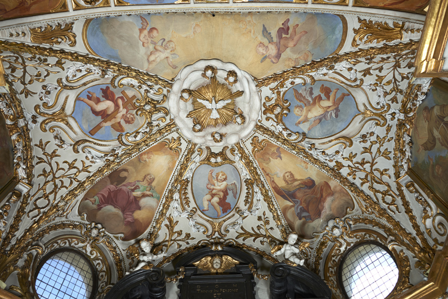 Novate Mezzola, chiesa della Santissima Trinità, Giulio Quaglio, affreschi della volta del presbiterio